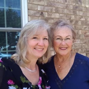 Meet your Posher, Deana